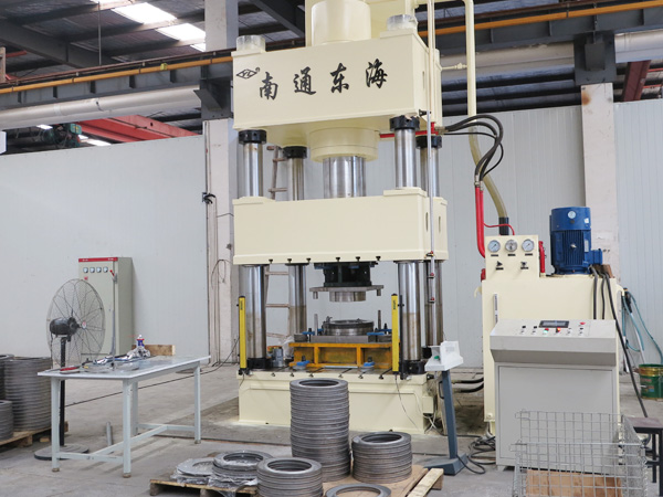 500T 四柱液壓機(jī)