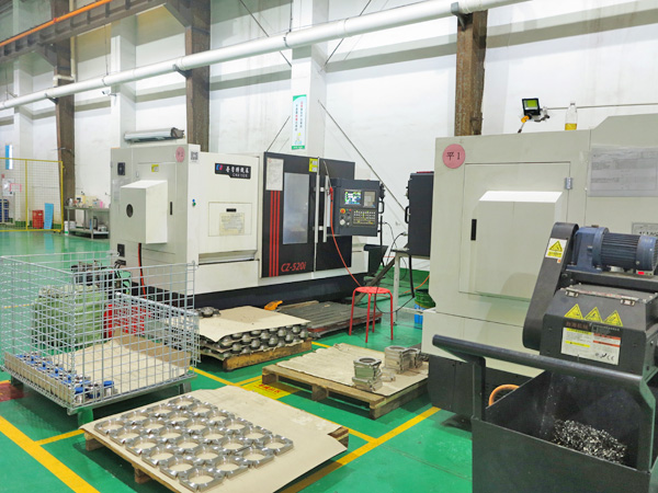 普魯特?cái)?shù)控車床